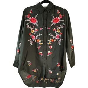 Women's Small Zara Premium Denim Floral Embroidered Black Hi-Lo Button-up